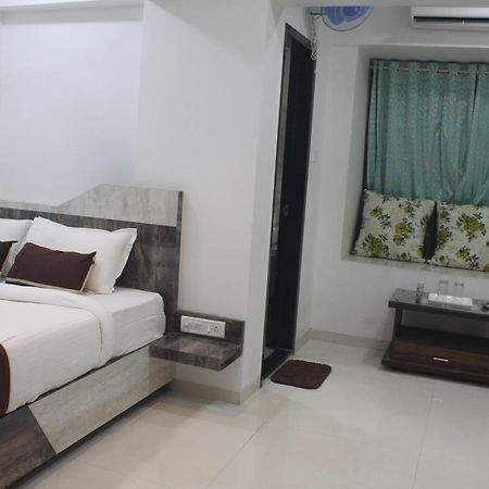 Hotel Park Inn Andheri West Bombaj Exteriér fotografie